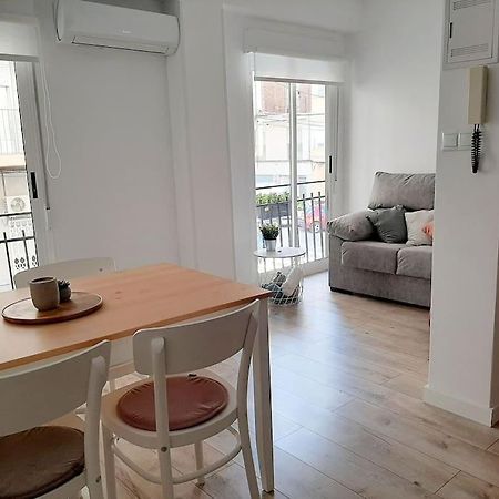 Confortable Apartamento En Elx Esterno foto