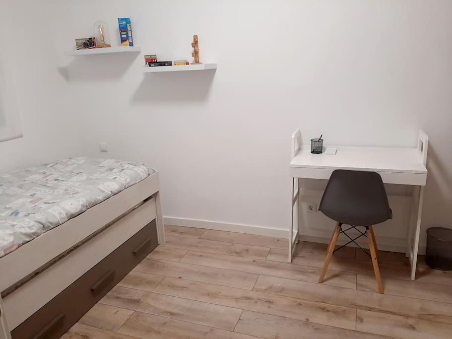 Confortable Apartamento En Elx Esterno foto